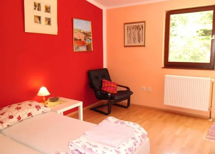 Charming Kestenovi Dvori- 2 Bedroom A1 *